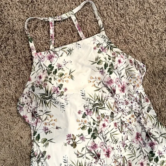 Tankini w/ matching sarong - Picture 4 of 6